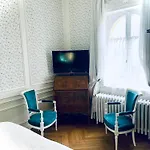 La Gloriette Panzió 4*