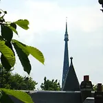 Panzió La Gloriette