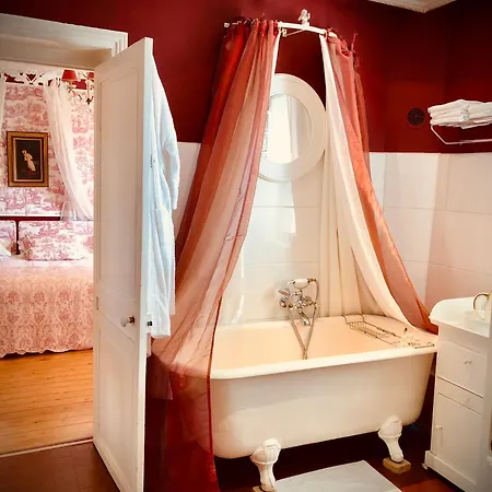 Bed and breakfast La Gloriette 4*